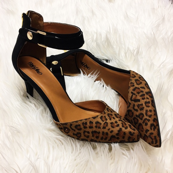 Cheetah and black stilettos