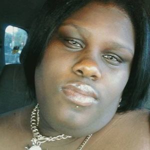 Meet your Posher, Risa