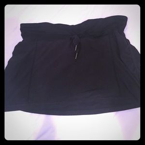Vintage lululemon skirt 8-10