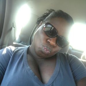 Meet your Posher, Carmen