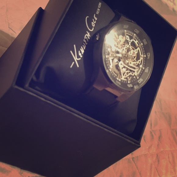 Kenneth Cole watch
