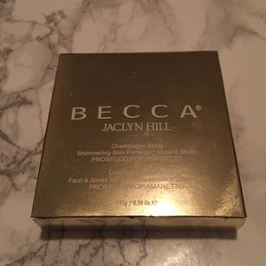 Brand New BECCA Jaclyn Hill Champagne Split