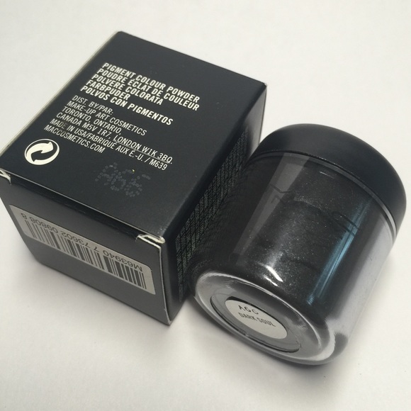 BNIB MAC Pigment Dark Soul Large Discontinued Size