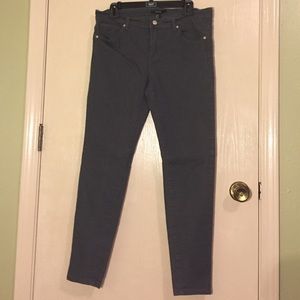 Gray Forever 21 skinny jeans size 30