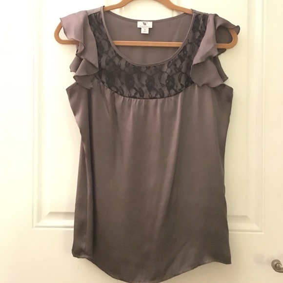 WORTHINGTON Ruffle Sleeved Gray Lace Top