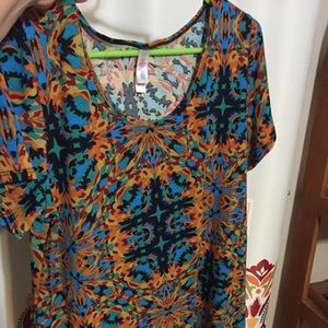 BNWT Lularoe Classic Large