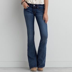 🎉ONE DAY SALE🎉☀️HP☀️AE Boho Artist Jeans