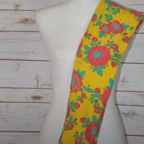 Lularoe TC floral leggings