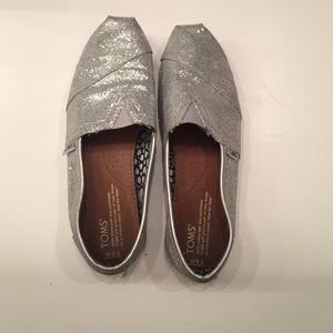 Sprakly silver toms