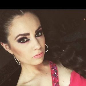 Meet your Posher, Cecilia