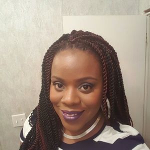 Meet your Posher, Latasha