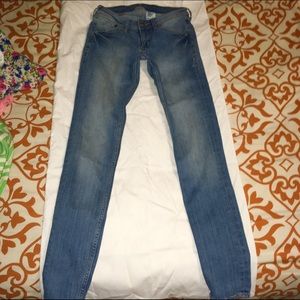 SOLD MERC H&M light washed low rise skinny jeans