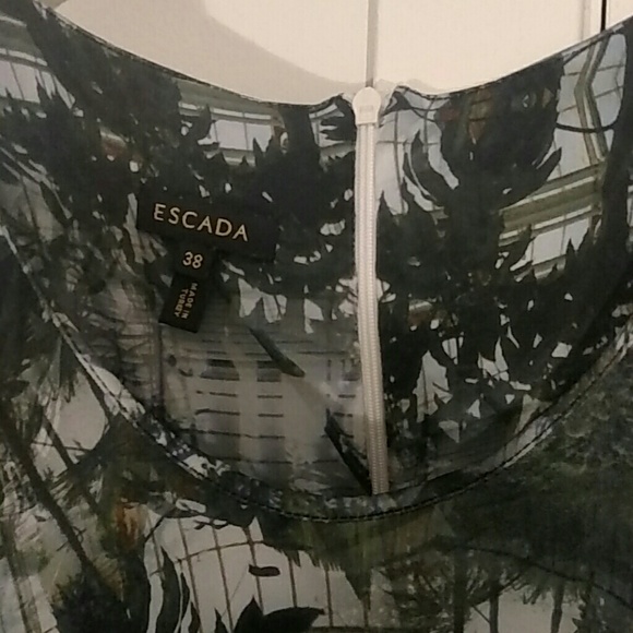 ******Sold*******Escada Dress - Picture 2 of 3