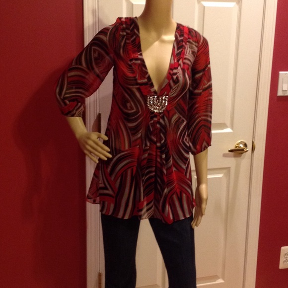 Express Tops - Express Printed Tunic Express Tops - Express Printed Tunic