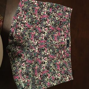 Floral shorts, size 12