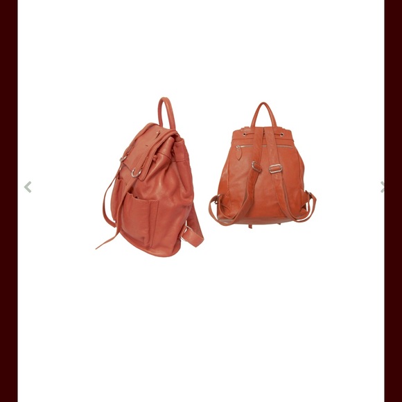 Chief Flapover Drawsting Leather Backpack