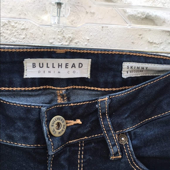 Sz 1 Bullhead Dark Wash Skinnies - Picture 2 of 3