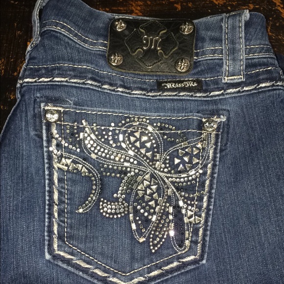 MISS ME JEANS . Size 31 .