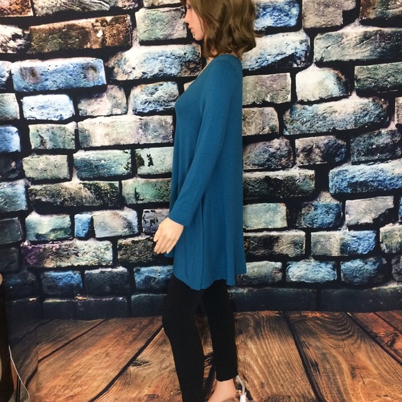 Teal Long Sleeve Tunic - Picture 2 of 3