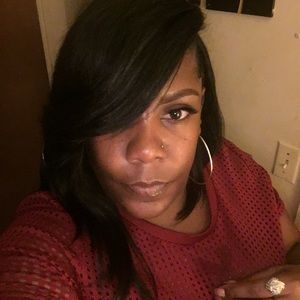 Meet your Posher, Crystal