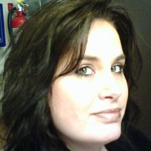 Meet your Posher, Alicia