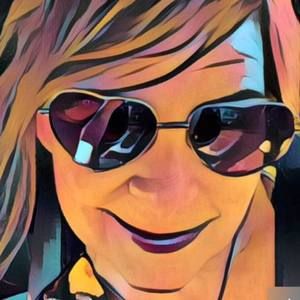 Meet your Posher, Christa