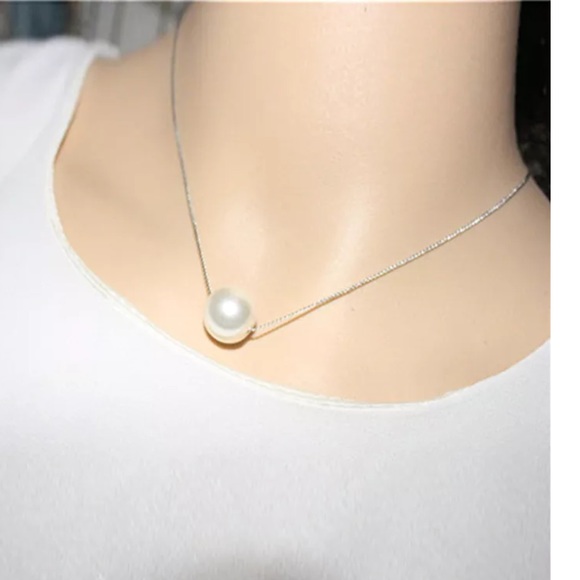 Jewelry - Last🌹Fashion silver pearl necklace