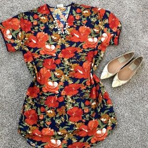 Gold Coast floral shift dress