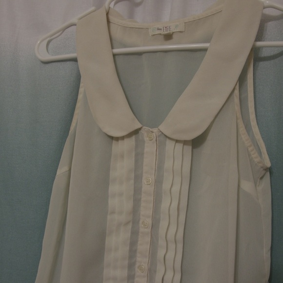 White Sheer Peterpan Collar Top