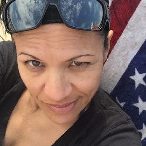 Meet your Posher, Mia