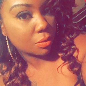 Meet your Posher, Sondra