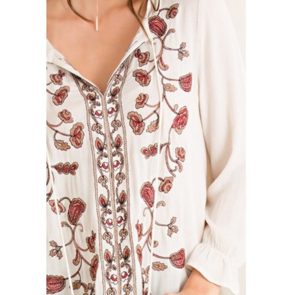 Embroidered Top - Picture 4 of 4