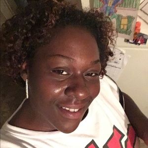 Meet your Posher, Nichole