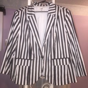 Black and White Striped Cropped Sleeve Blazer