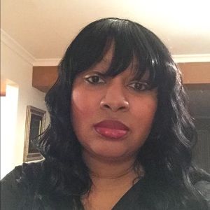 Meet your Posher, Theresa