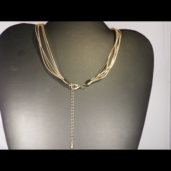 Flat Chain layer Loop Accent Necklace - Picture 2 of 2