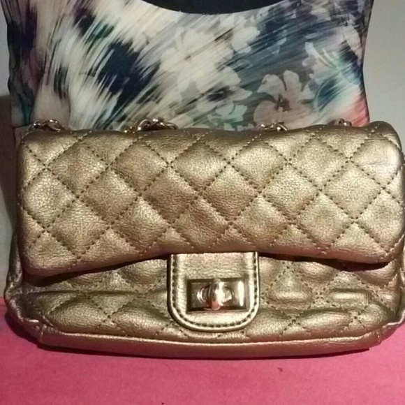 Closet Cleanout : Colab gold metallic bag - Picture 1 of 4