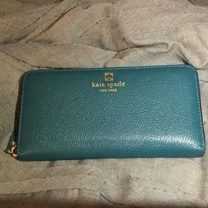 Kate Spade Grant Park Wallet