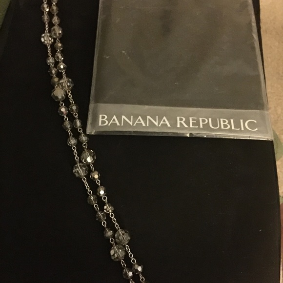Banana Republic necklace