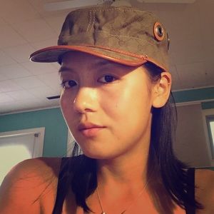 AUTHENTIC Gucci signature hat