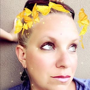 Meet your Posher, Lisa