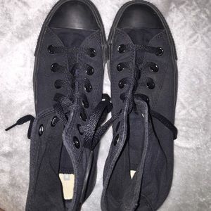 Black high top converse
