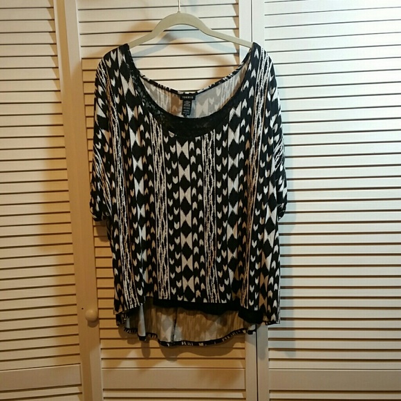 Torrid size 2 loose top