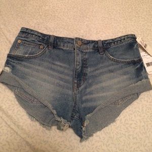 NWT Free People denim shorts size 27