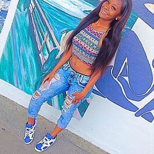 Meet your Posher, Deja