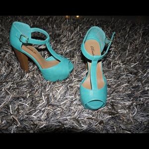 T-strap Platform heels
