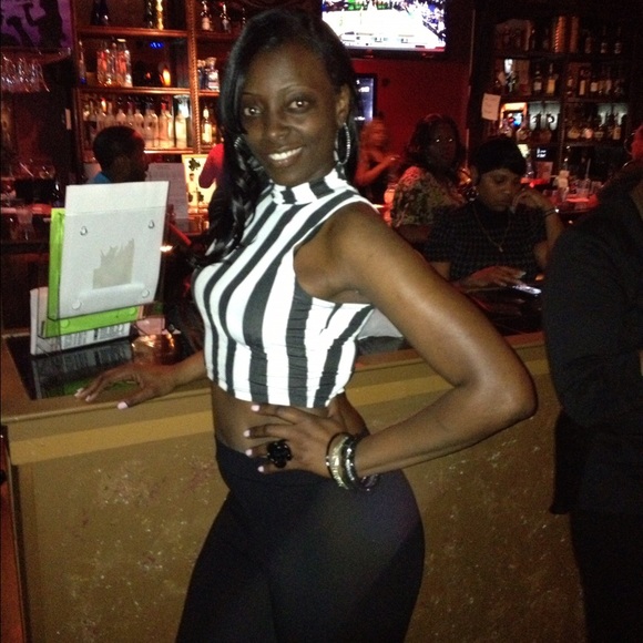 Meet your Posher, Cynthia