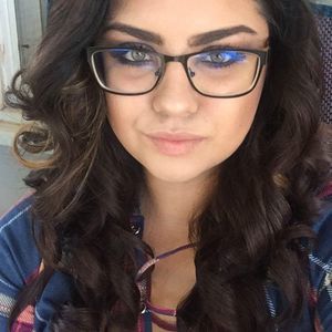 Meet your Posher, Ariel