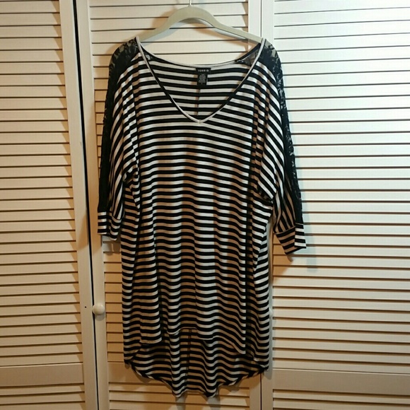 Torrid hi-low top. Torrid size 2