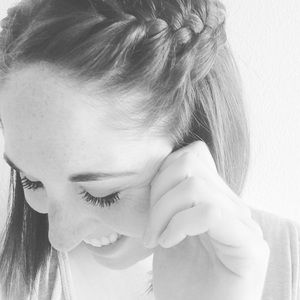 Meet your Posher, Erin